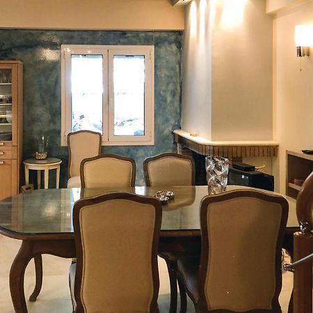 Amazing Home In Artemida With Kitchen Kültér fotó